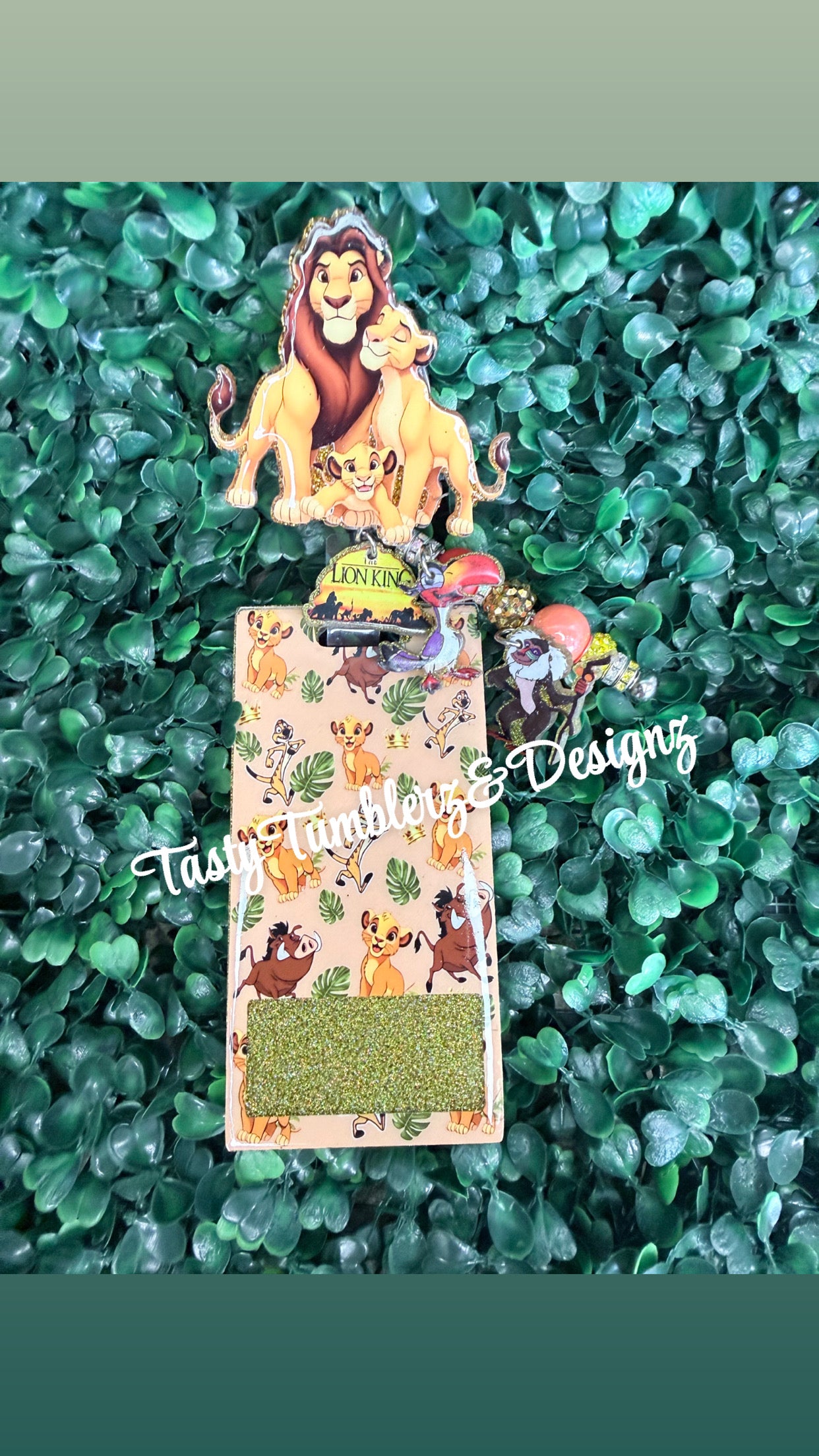 Lion King Badge Set