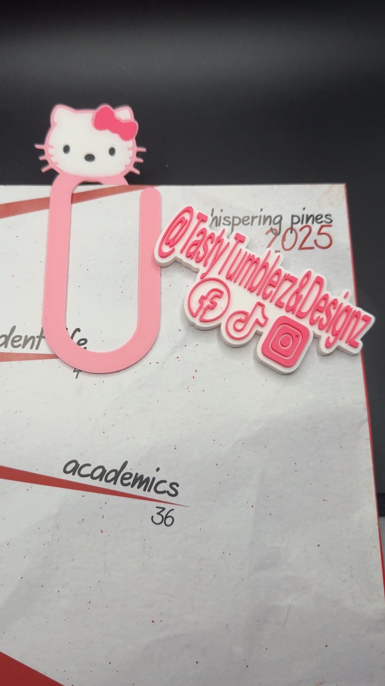 Hello Kitty Jumbo Paper Clip